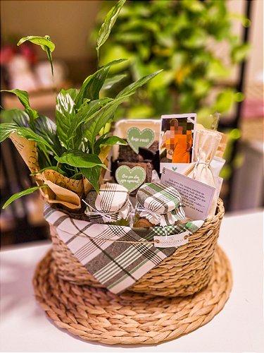 Cesta de Café da Manhã Especial