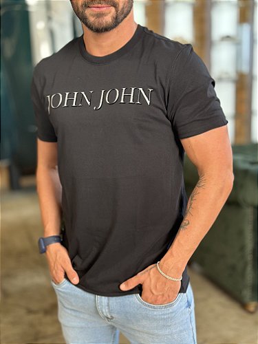 Camiseta Regular Fit John John Preta Estampada - New Man Store