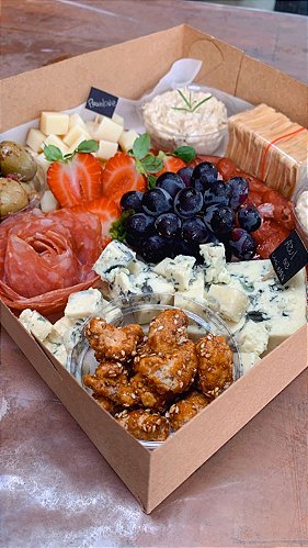 BOX PARA 2 ( ENTREGA SOMENTE PARA FRANCA) - Empório Ancestral: Queijos,  Vinhos & Embutidos