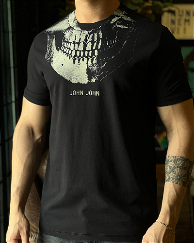 Camiseta John Verdazzi Premium Caveira Preta