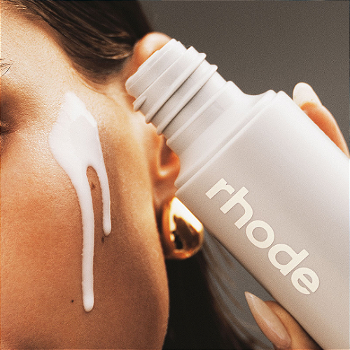 rhode - peptide glazing fluid - Nathalia Imports