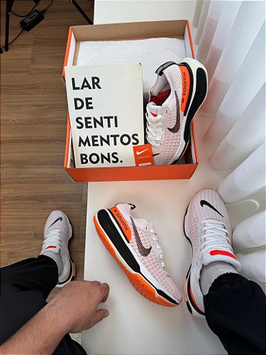 Invincible Run 3 Laranja Branco - Hoost Shop