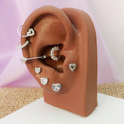 Piercing Cravejado Para Hélix Com Banho De Ródio - SegundoFuro.com