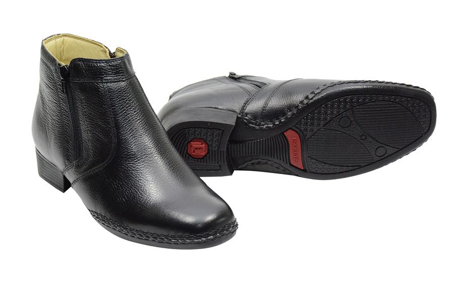 Bota com cheap solado costurado
