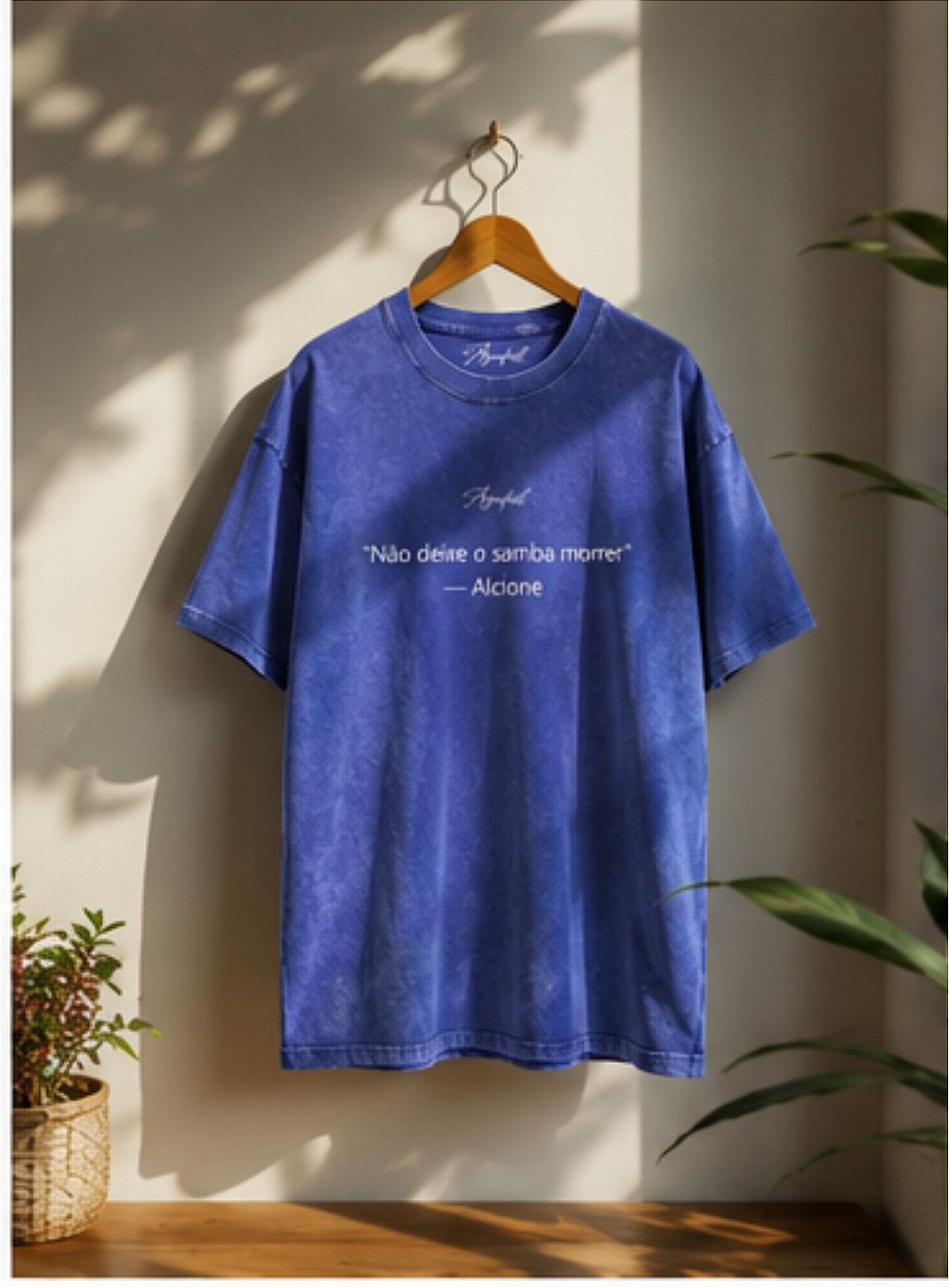 Detalhe da estampa Camiseta Alcione Não Deixe o Samba Morrer