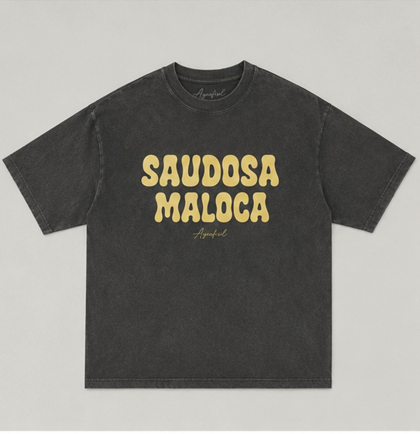 Camiseta com Frase nas Costas Camiseta com frase nas costas e estampa criativa