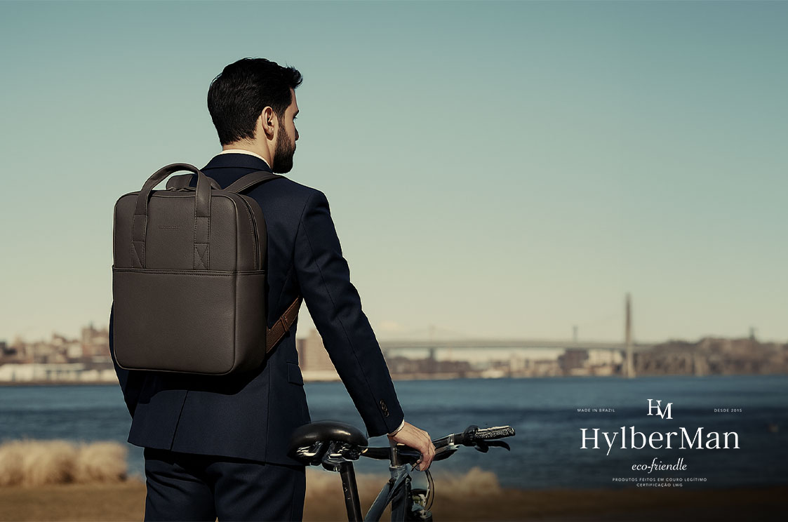 Mochila Slim combina com terno?