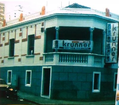 Fachada do 1º endereço da Krunner em 1990