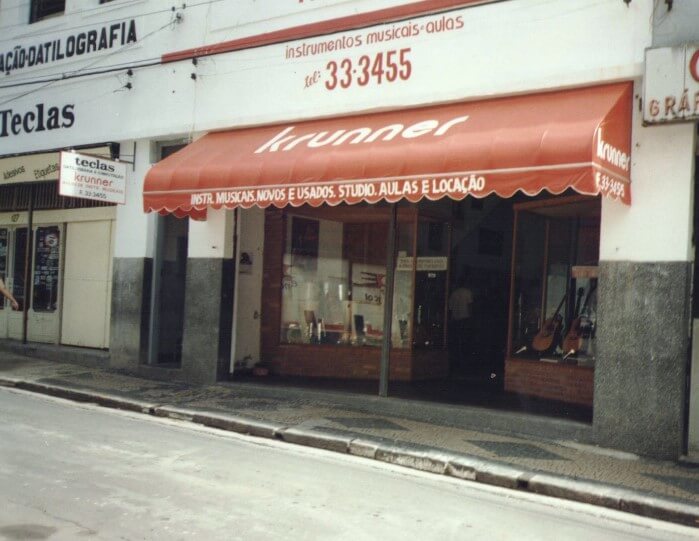 Fachada do 2º endereço da Krunner em 1993