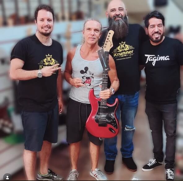 Visita do Guitarrista Marcinho Eiras na Krunner