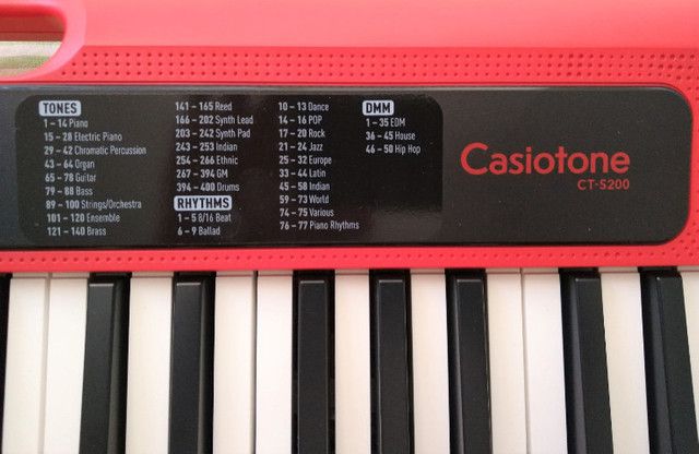 CASIO Casiotone CT-S200 赤・レッド 61鍵盤 CASIO CT-S200 RD レッド 61鍵盤 Casiotone カシオトーン カシオ