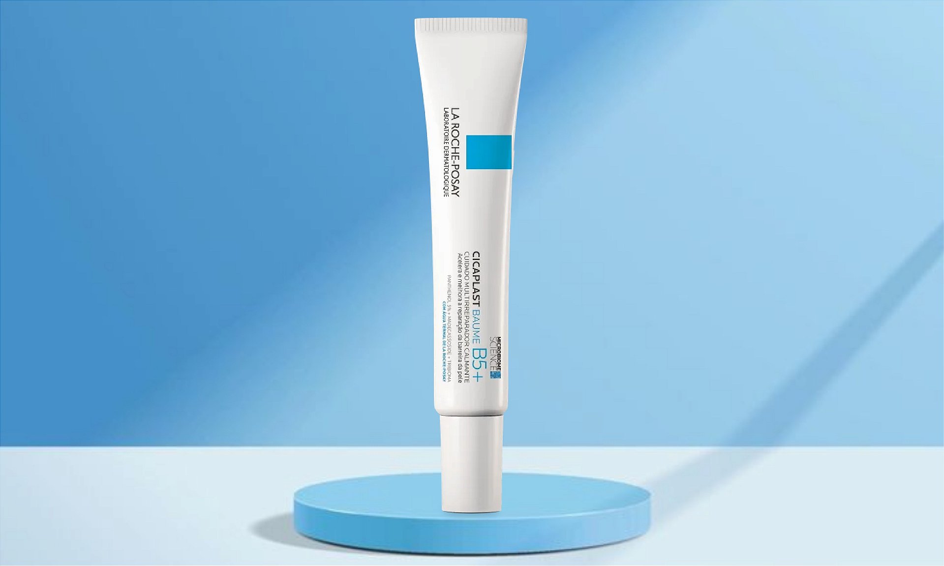 Cicaplast Baume B5+ com pró-vitamina B5 e madecassoside para regeneração intensa da pele