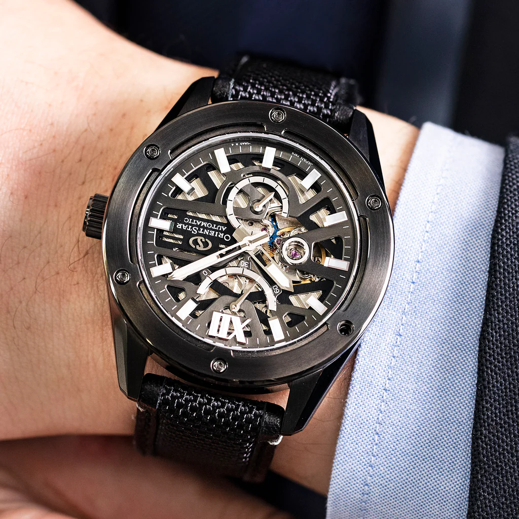 Orient Star Avant-Garde Skeleton RE-BZ0002B00B | Silício | Alta