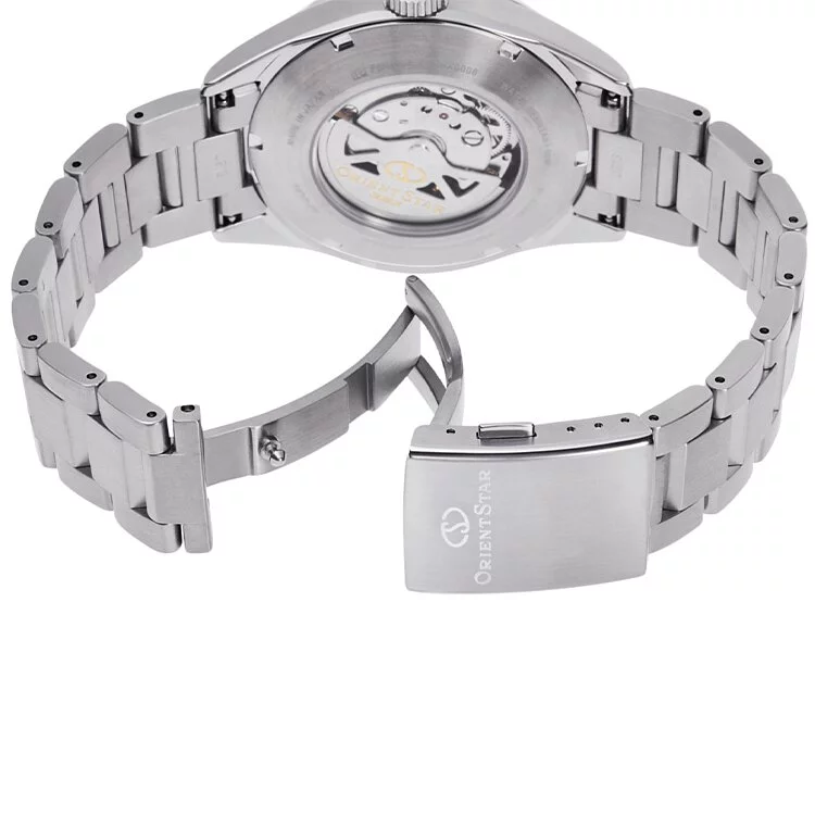 Orient Star RE-AU0404N00B com reserva de marcha de 50h