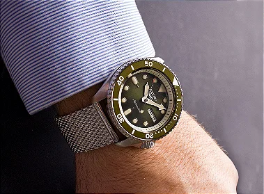 Relógio Seiko SRPD75 Automático 42.5mm Verde com Hardlex