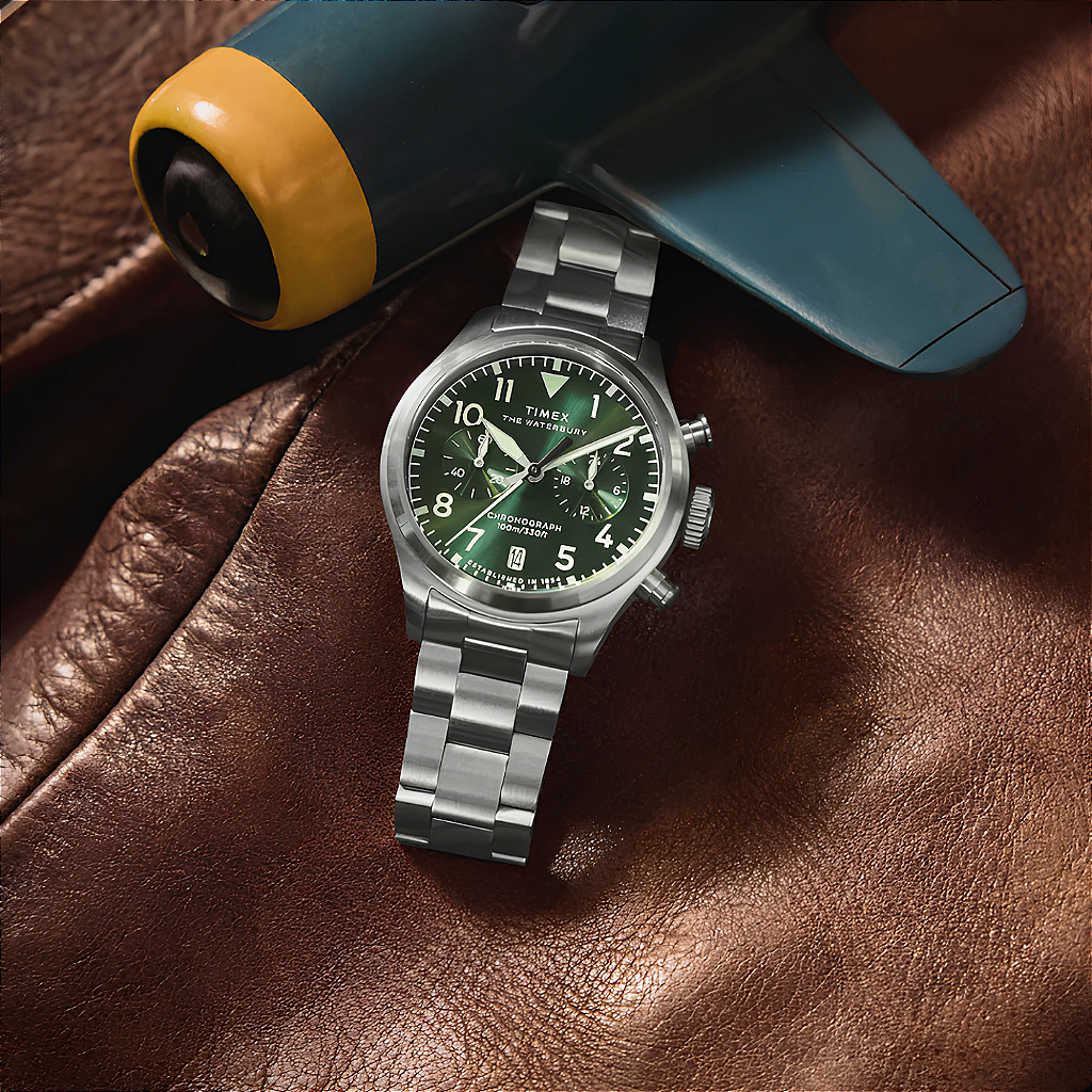 Timex Waterbury Ace Cronograph TW2Y19100 – Elegância Clássica e