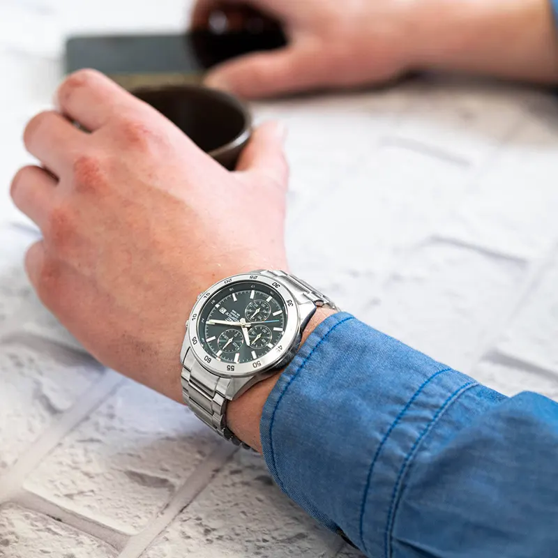 Casio Edifice EFR-526D-2AVUDF Cronógrafo Azul em Aço Inoxidável