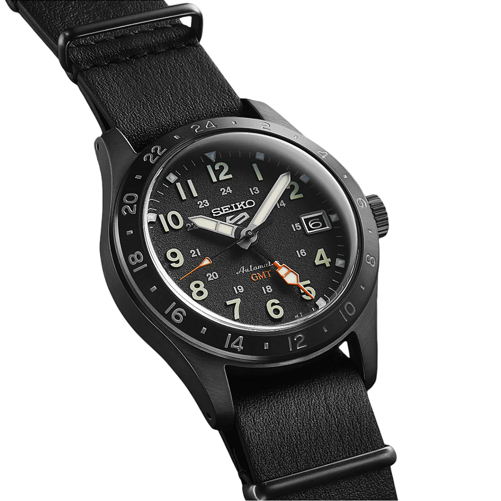 Seiko 5 Sports Field GMT SBSC013 / SSK025B1 Automático Preto Couro