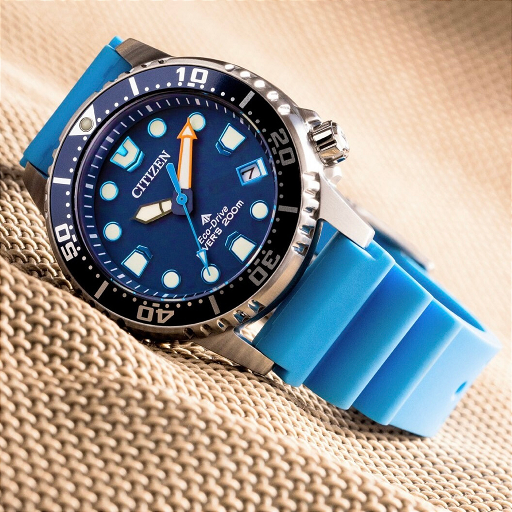 Relógio Citizen Promaster Diver Eco-Drive EO2028-06L Azul 200m