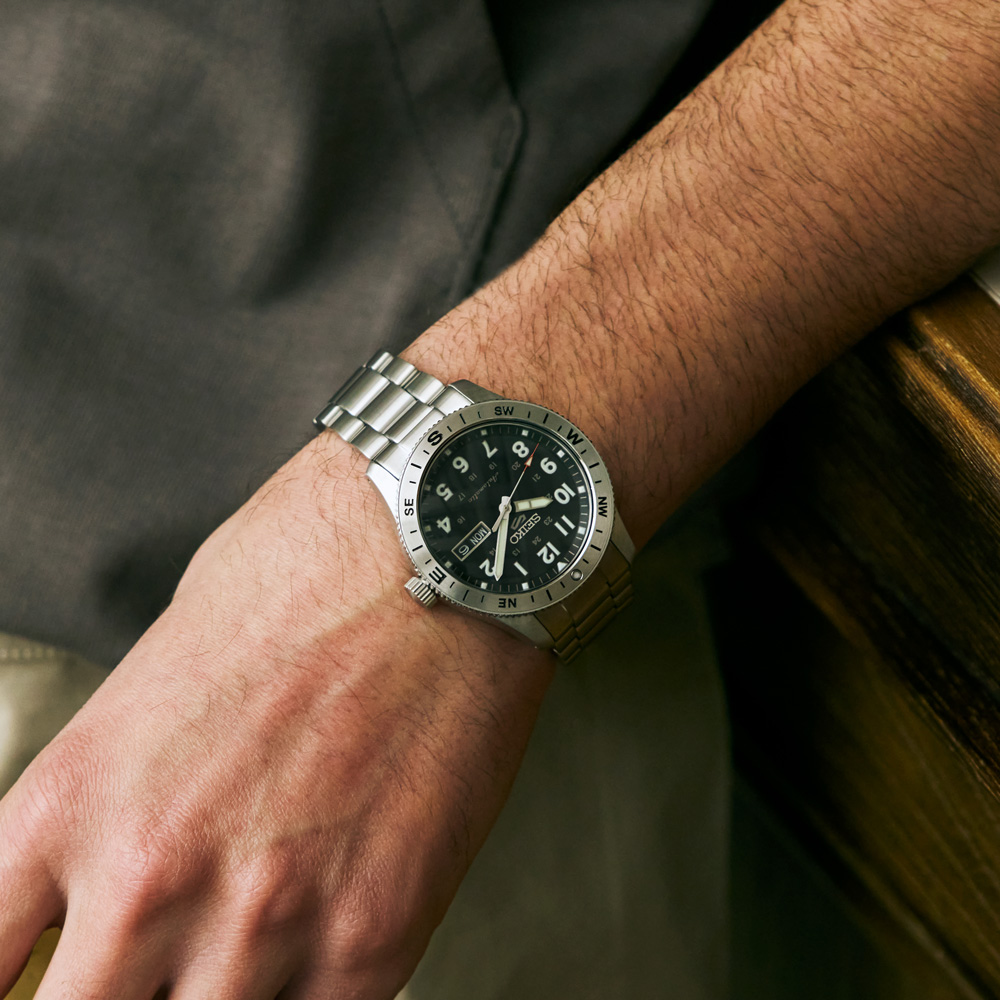 Relógio Seiko 5 Sports Field HDB006B1 Automático Militar