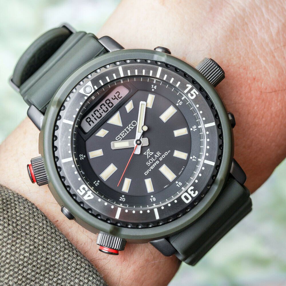 SEIKO PROSPEX SNJ031P1 カーキ ソーラー 200m Relógio Seiko Prospex Arnie Urban Safari SNJ031 Solar 47.8 mm