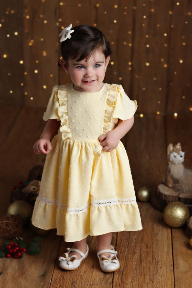 Vestido Infantil Amarelo Poá - Petit Nini | Oferta de Acessórios e Roupas  para Bebês e Crianças