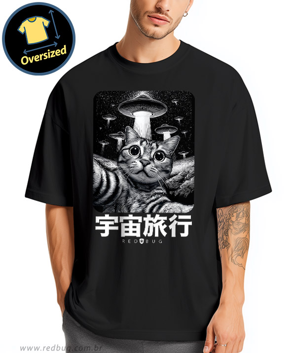 Camiseta Oversized Tokyo Space Cat