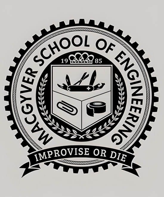 Camiseta Macgyver School