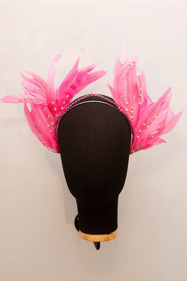 JC Tiara Abertura com penas e cristais