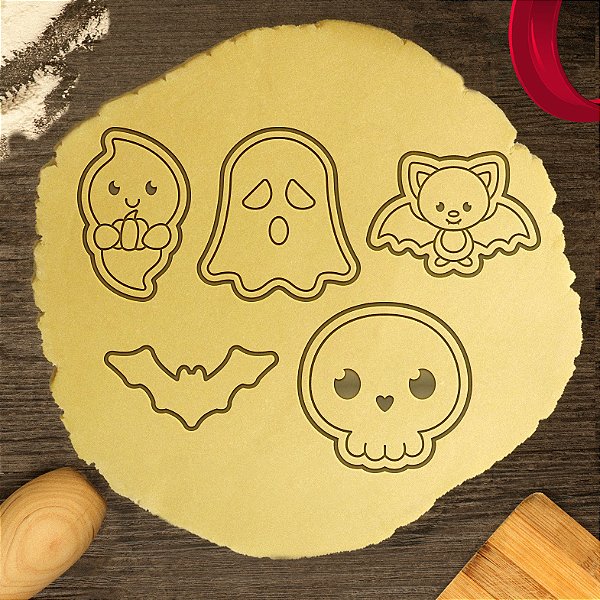 Kit 5 Cortadores Halloween Fantasmas Morcegos Caveira