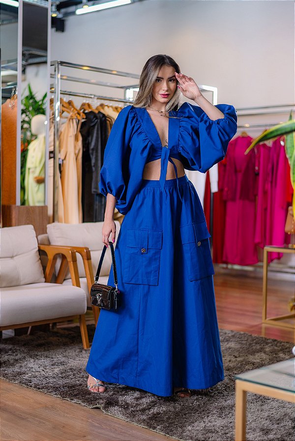 BLUSA CROPPED COM AMARRACAO