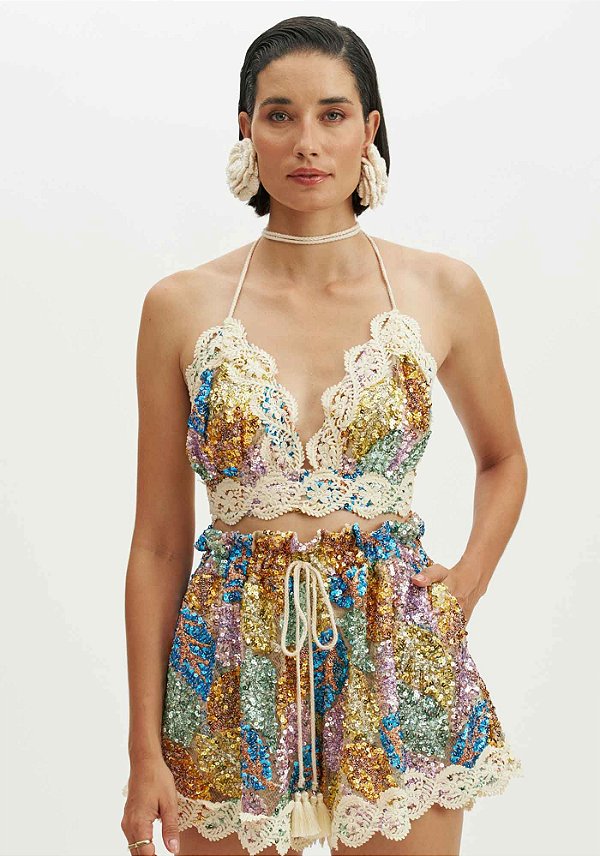 TOP CROPPED COM AMARRACAO