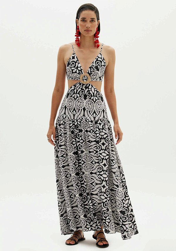 VESTIDO LONGO COM CUT OUT