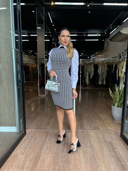 VESTIDO CURTO TRICOT MONOGRAMA