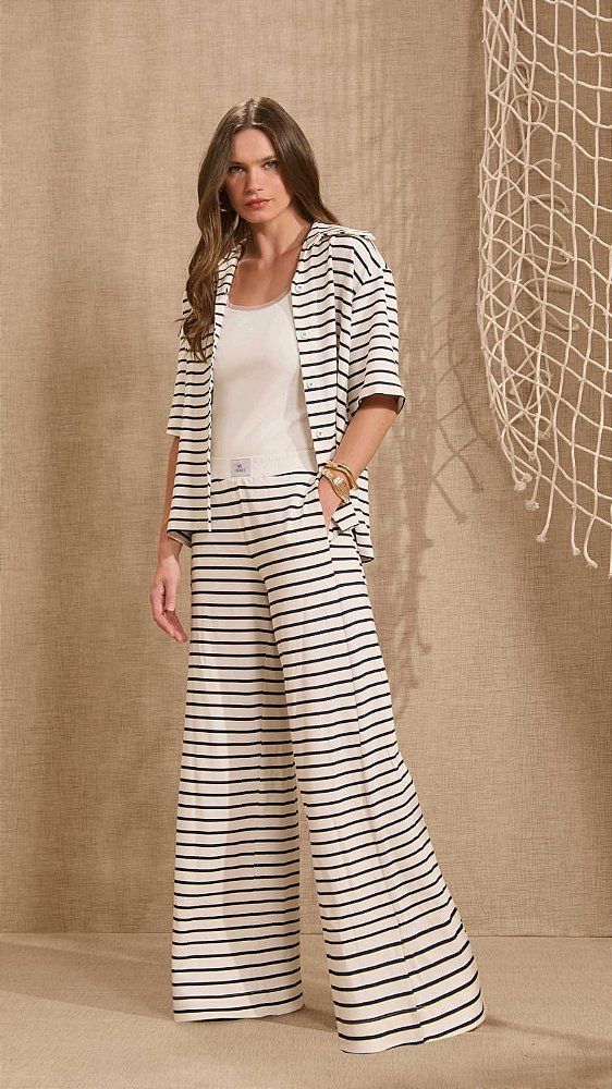 CONJUNTO CAMISA E CALÇA LISTRAS