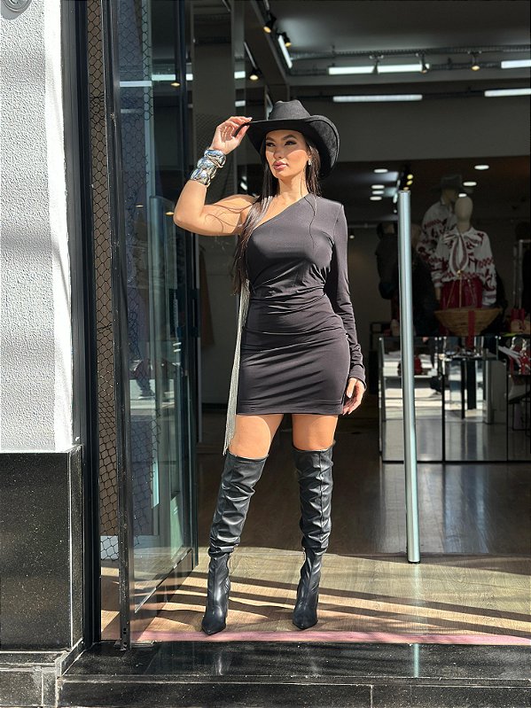 VESTIDO UM OMBRO SÓ