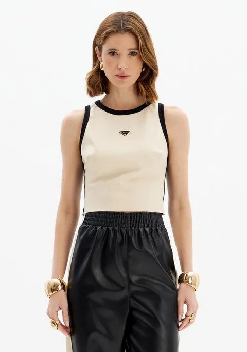 BLUSA CURTA SEM MANGAS