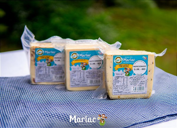 Combos Queijo Coalho 300g +Queijo Coalho com Oregano 300g + Queijo Coalho com Salame 300g