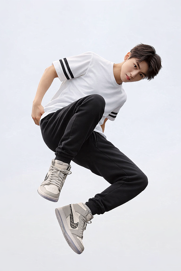 Calça Jogger Masculina de Moletom Preto