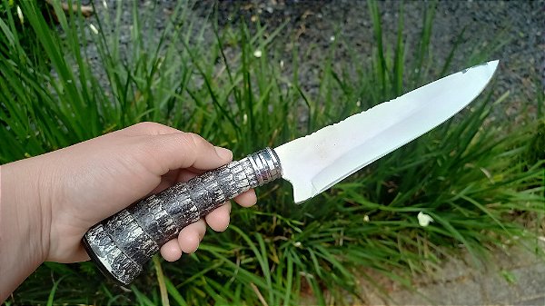 FACA ARTESANAL 7" em INOX , CABO EM RESINA