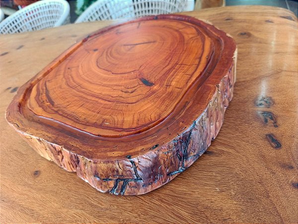 Tábua de Corte Rústica de Peroba Rosa
