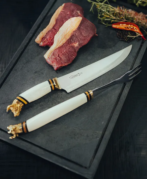 Kit para Churrasco 9" Zakharov Golden Bull Garfo Longo Cabo de Osso no Estojo de Madeira