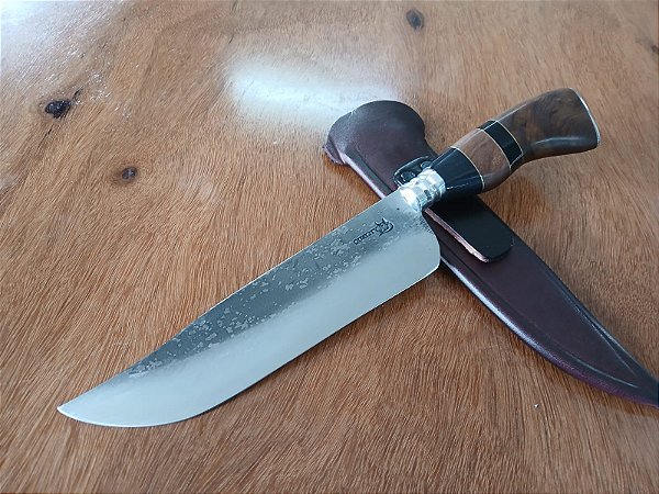 Faca Carbono 7" Cabo Resina e Madeira