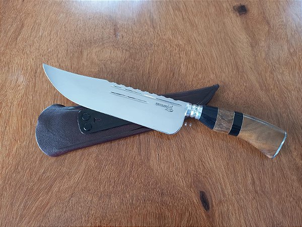 Faca em Inox 7 Polegadas , Cabo Resina e Madeira