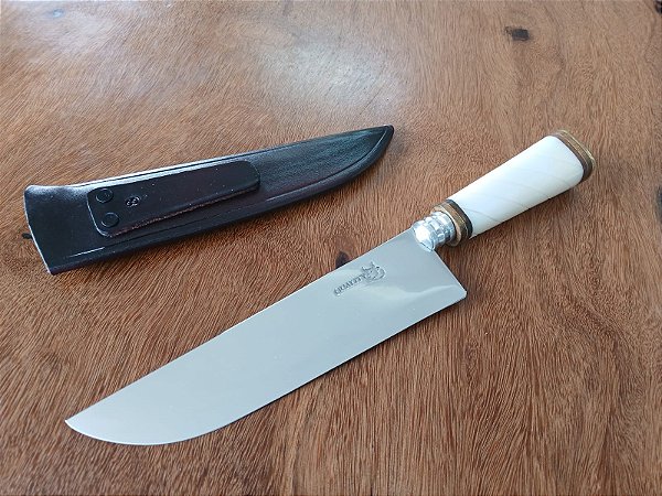 FACA 8” PICANHEIRA EM AÇO INOX – CORTE PRECISO, ESTILO INCONFUNDÍVEL 🔪