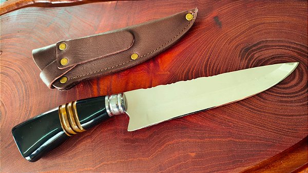 FACA ARTESANAL INOX CIRURGICO 7" CABO EM MADEIRA E RESINA