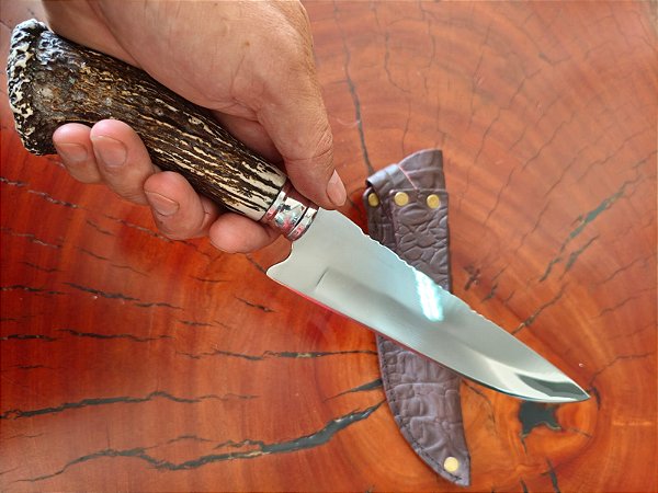 FACA ARTESANAL 7" em INOX , CABO EM RESINA