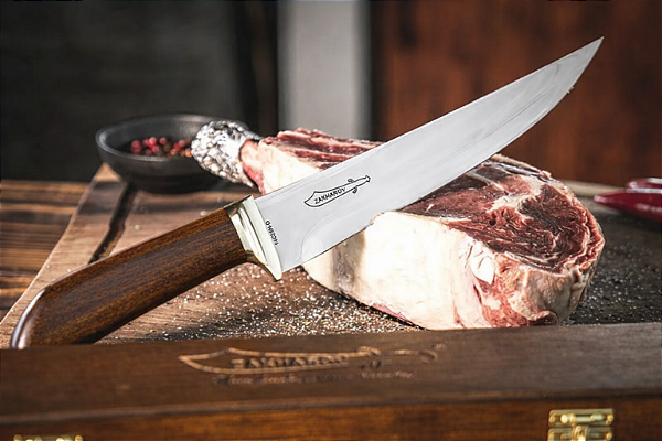 Faca para Churrasco 8" Zakharov Picanheira no Estojo de Madeira