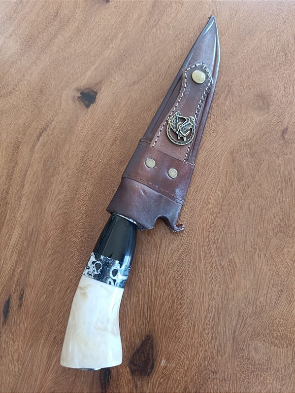 Faca Artesanal em Aço Carbono 8 Polegadas