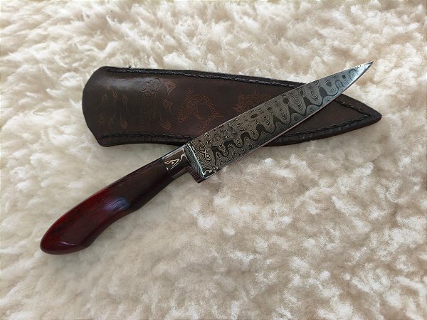 🔥 Faca Forjada em Aço Damasco 6 Polegadas com Cabo em Pau-Brasil – Exclusividade, Resistência e Elegância 🔥